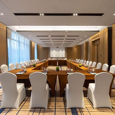 Wyndham Shanghai Pudong Экстерьер фото