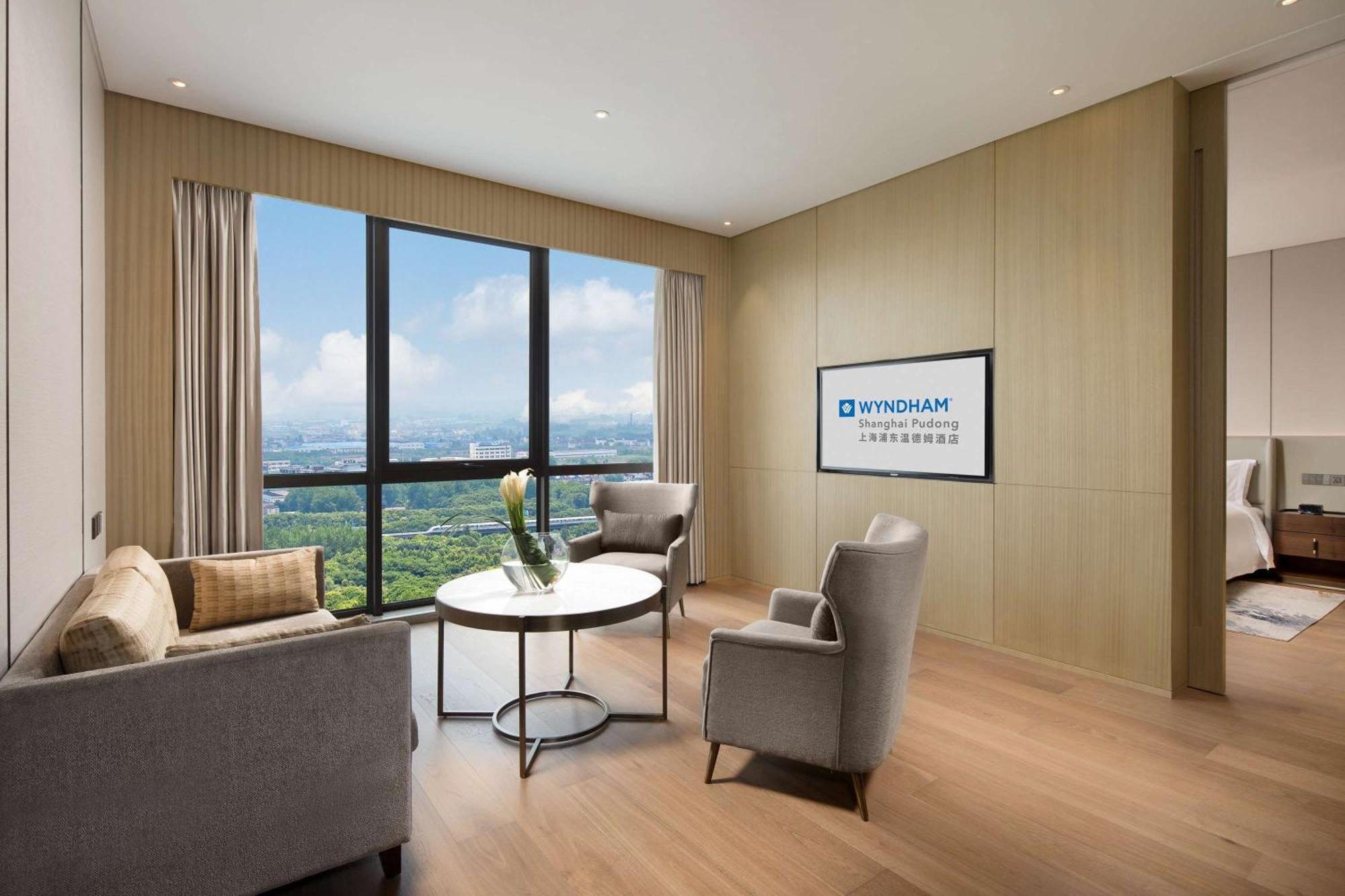 Wyndham Shanghai Pudong Экстерьер фото