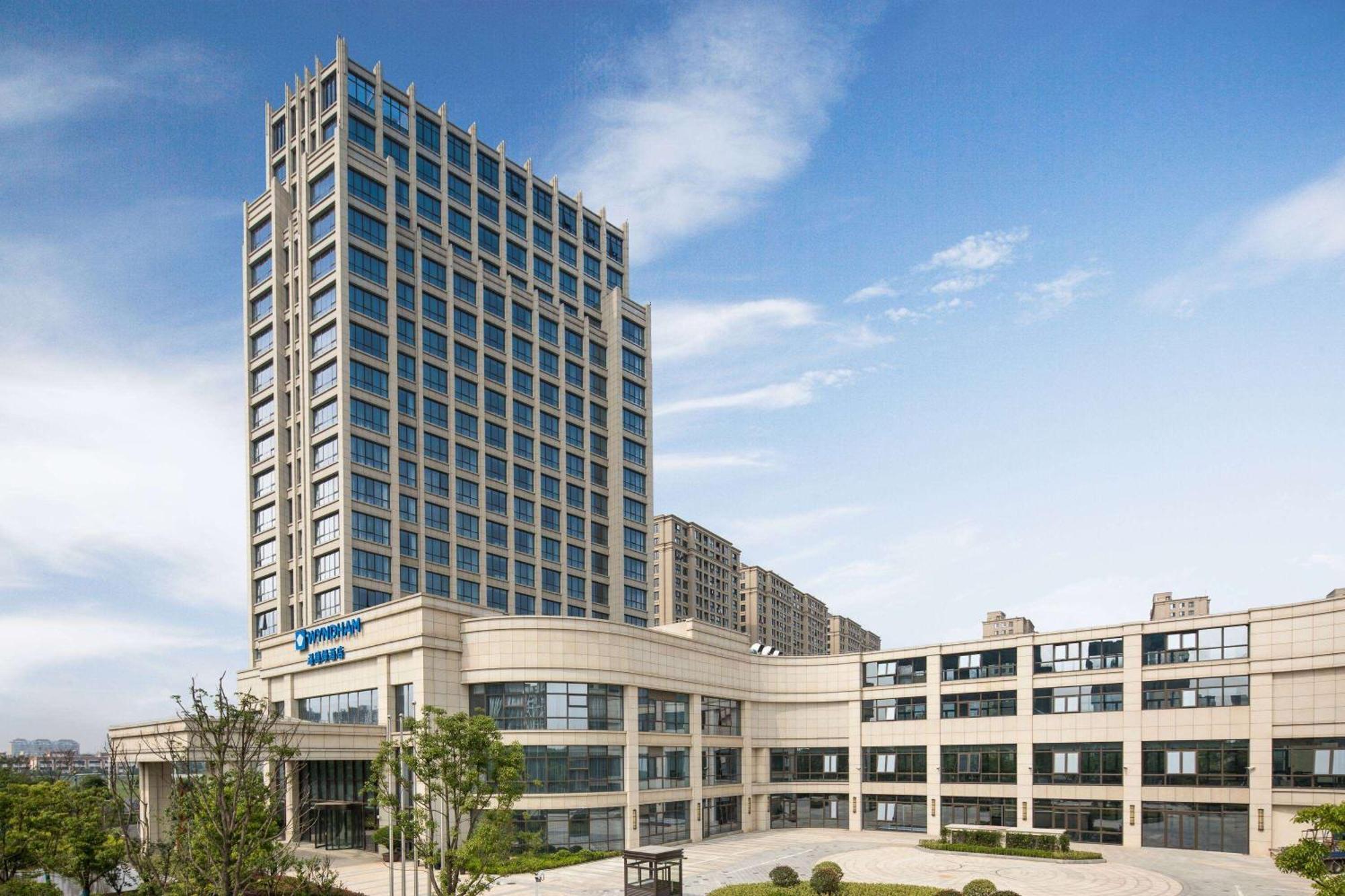 Wyndham Shanghai Pudong Экстерьер фото